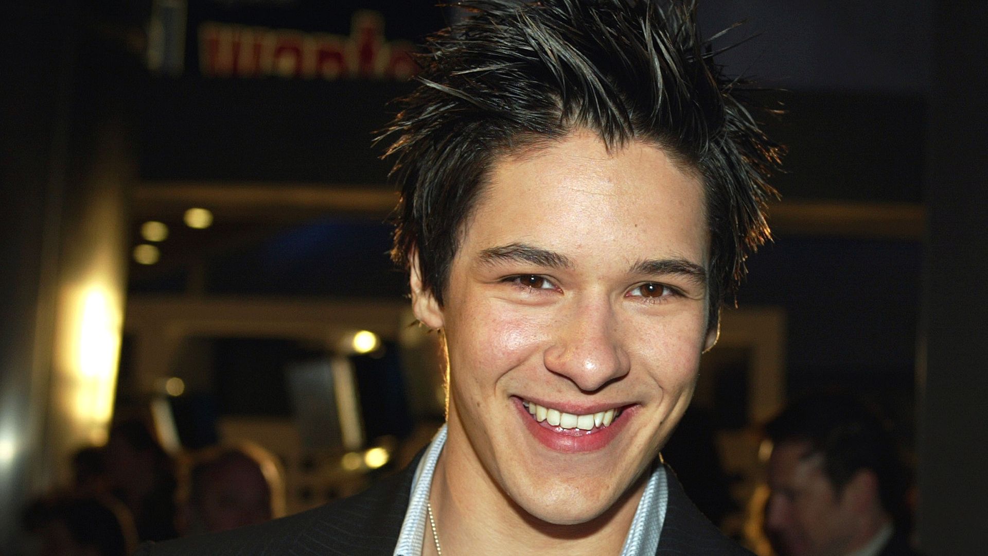 Actor Oliver James arrives at the premiere of "What A Girl Wants" at the Cinerama Dome Theater on March 27, 2003 in Hollywood, California. (Photo by Kevin Winter/Getty Images)