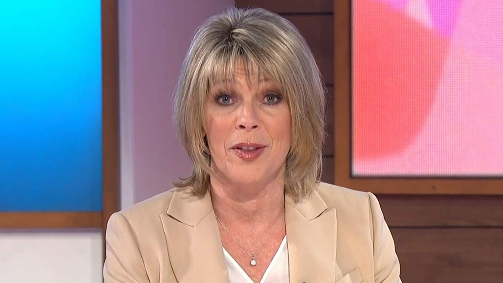 ruth langsford suit