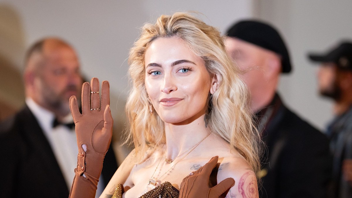 Paris Jackson turns heads with famous godfather following heartbreak