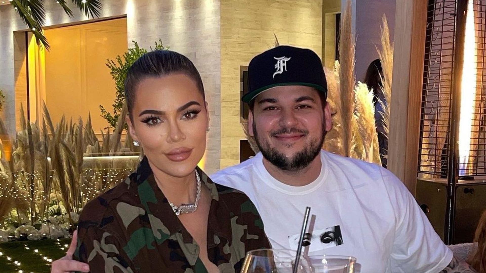 Khloé Kardashian opens up about brother Rob's private 'struggles'