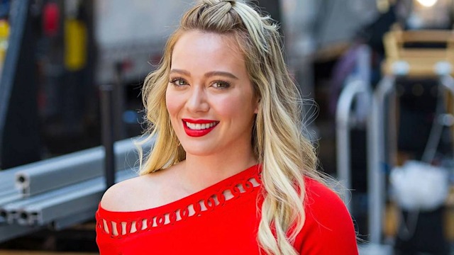 hilary duff red