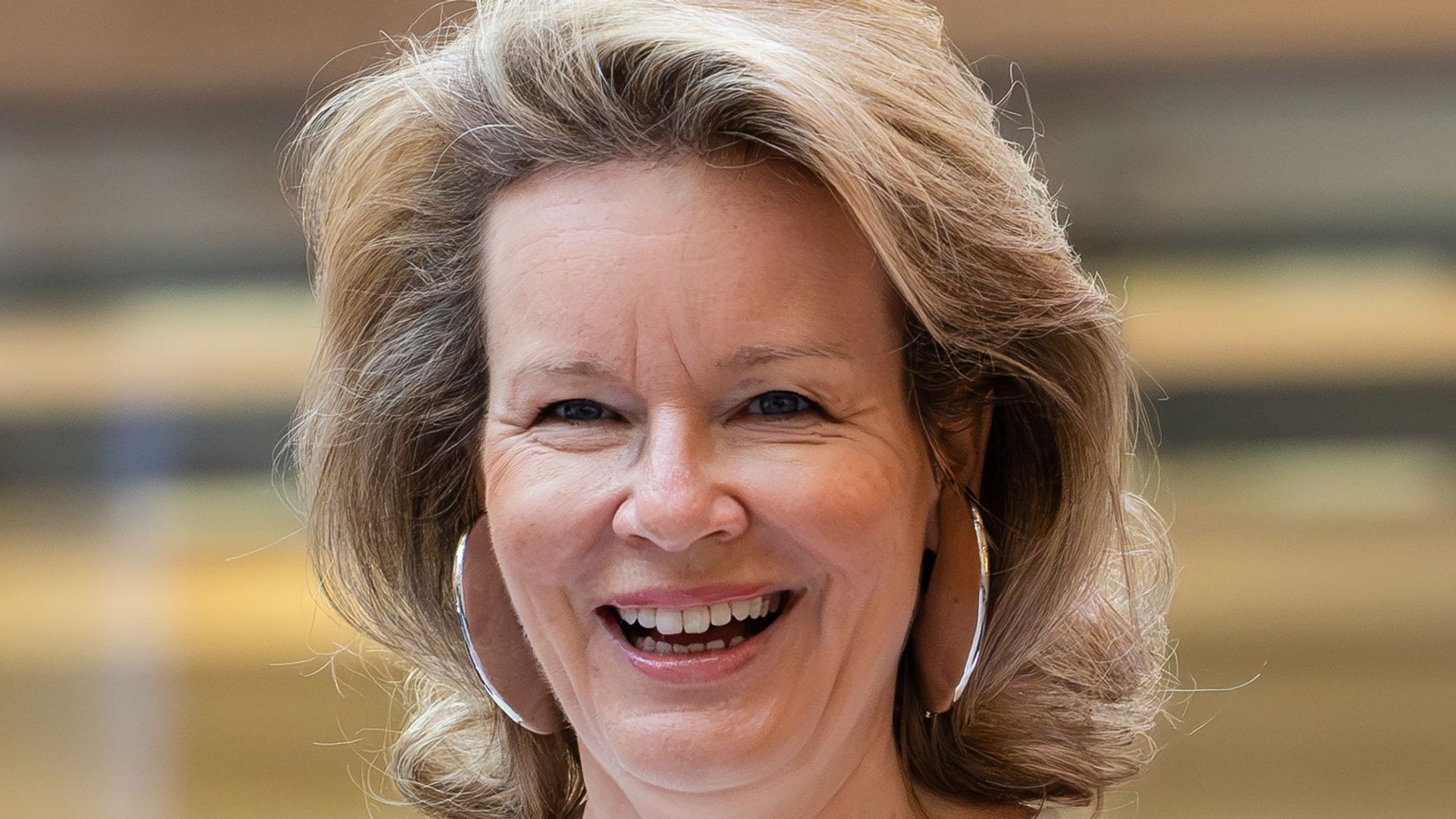 queen mathilde in white dress