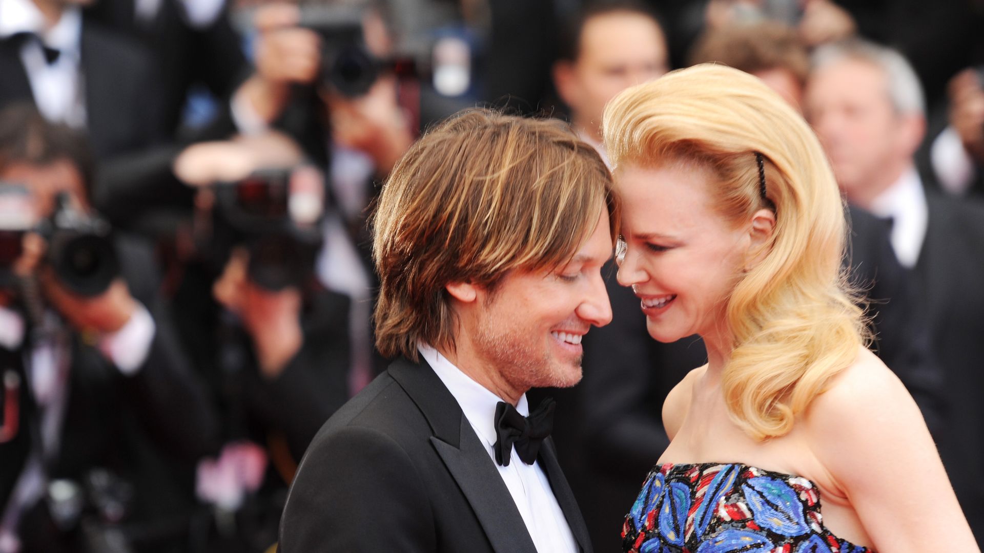 keith urban and nicole kidman on red carpet 