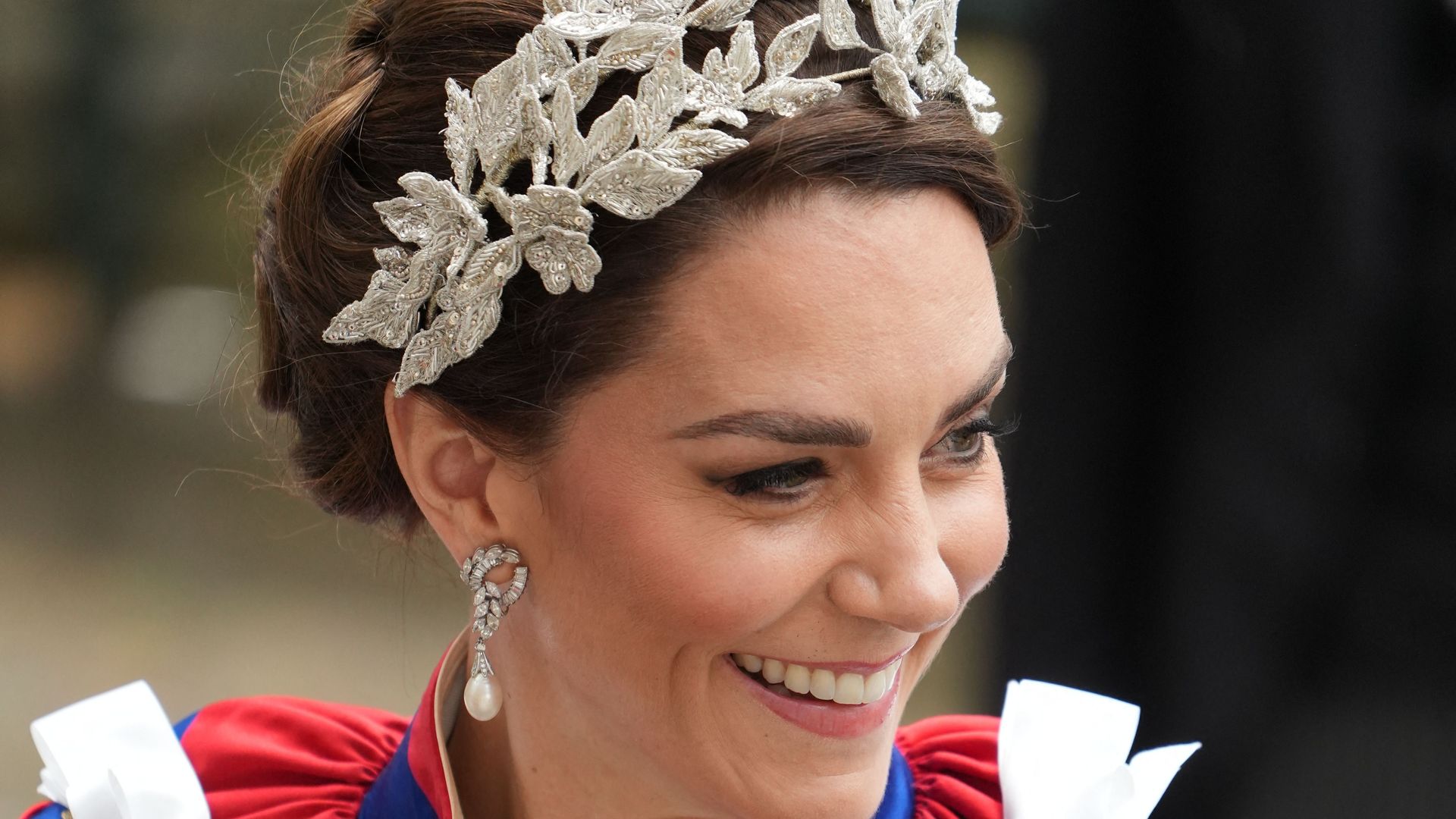 Why Kate Middleton didn't wear a tiara at the coronation | HELLO!