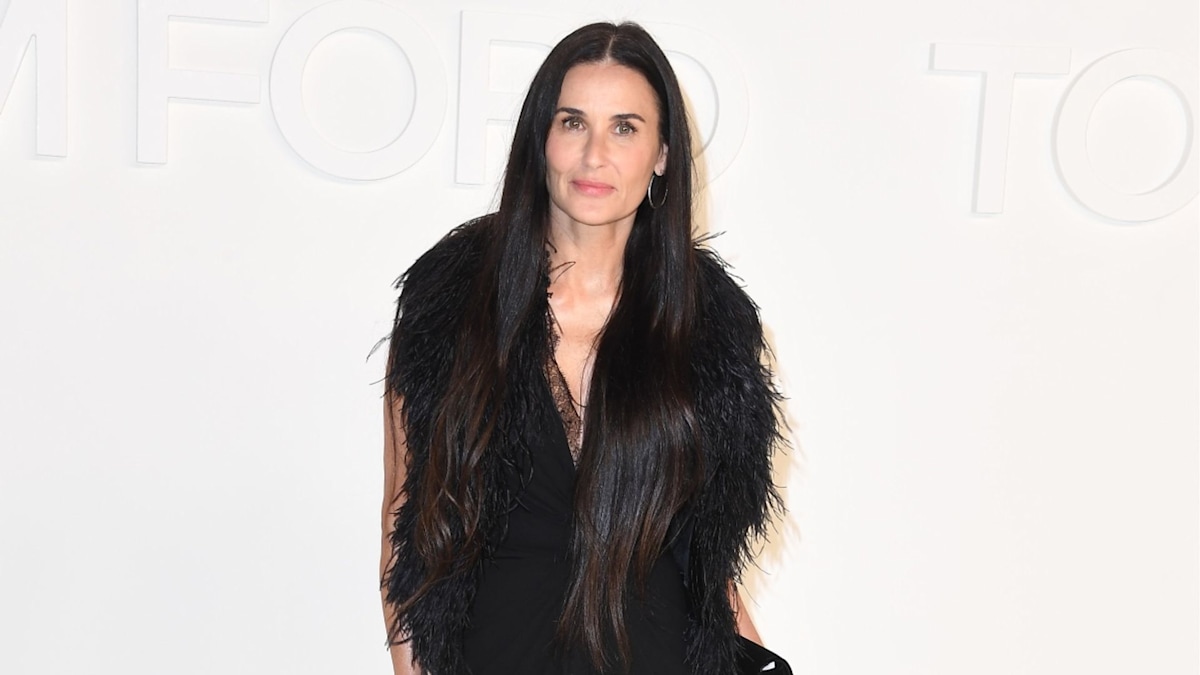 Demi Moore Sends Pulses Racing With Sultry Photo That Sparks Reaction Hello 8280