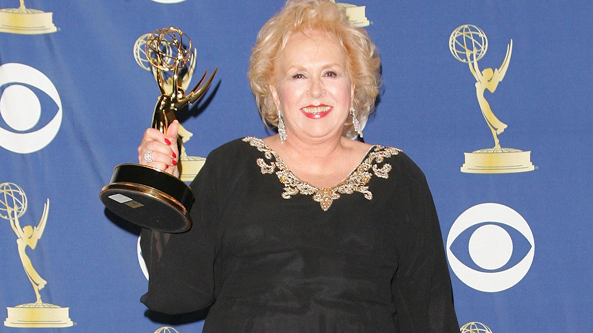 Doris Roberts dies aged 90 | HELLO!
