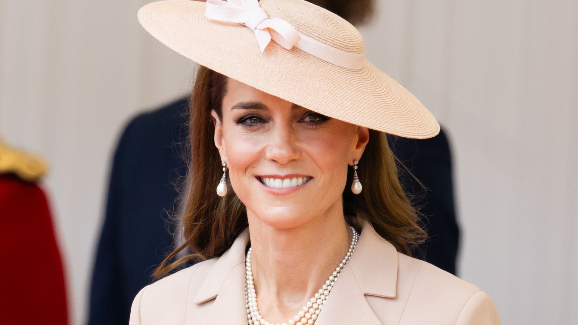 Kate Middleton tulle skirt