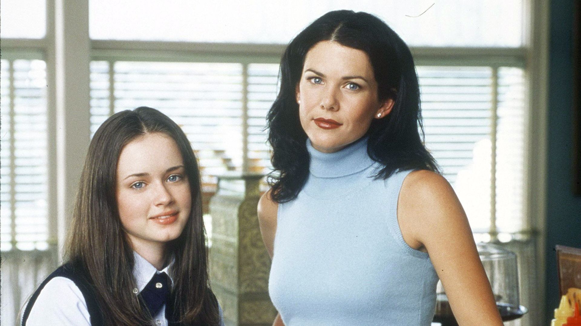 Alexis Bledel and Lauren Graham star in Warner Bros. TV series "The Gilmore Girls." 