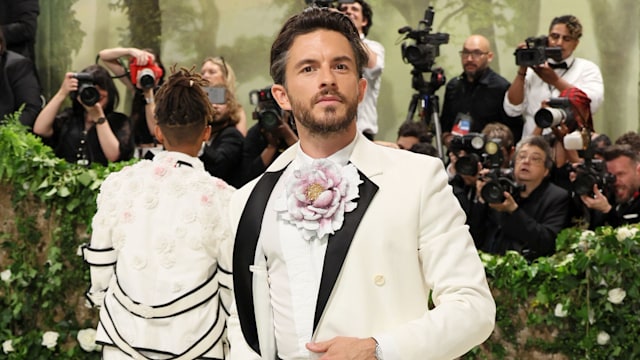 Jonathan Bailey attends The 2024 Met Gala Celebrating "Sleeping Beauties: Reawakening Fashion" at The Metropolitan Museum of Art on May 06, 2024 in New York City. (Photo by Dia Dipasupil/Getty Images)