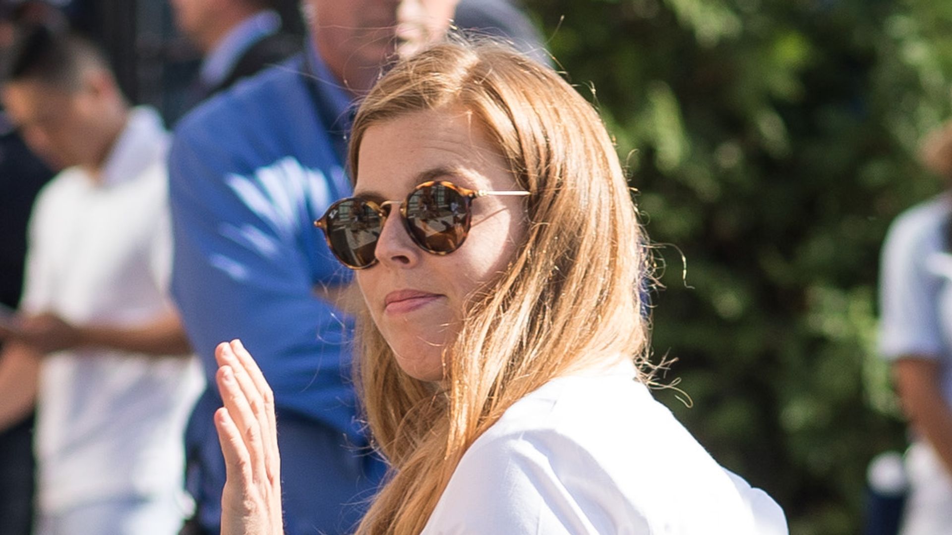 Princess Beatrice wears whimsical waist-cinching dress on sun-drenched holiday