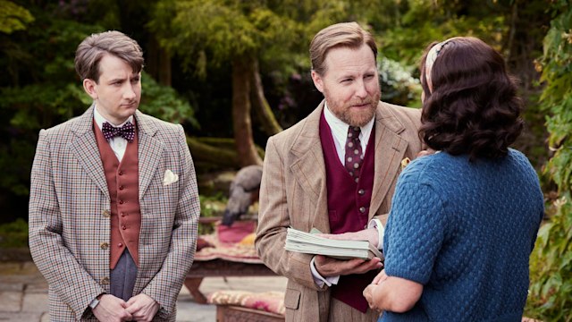 James Anthony-Rose, Samuel West and Juliet Aubrey as Miss Grantley in Series 5 of All Creatures Great and Small