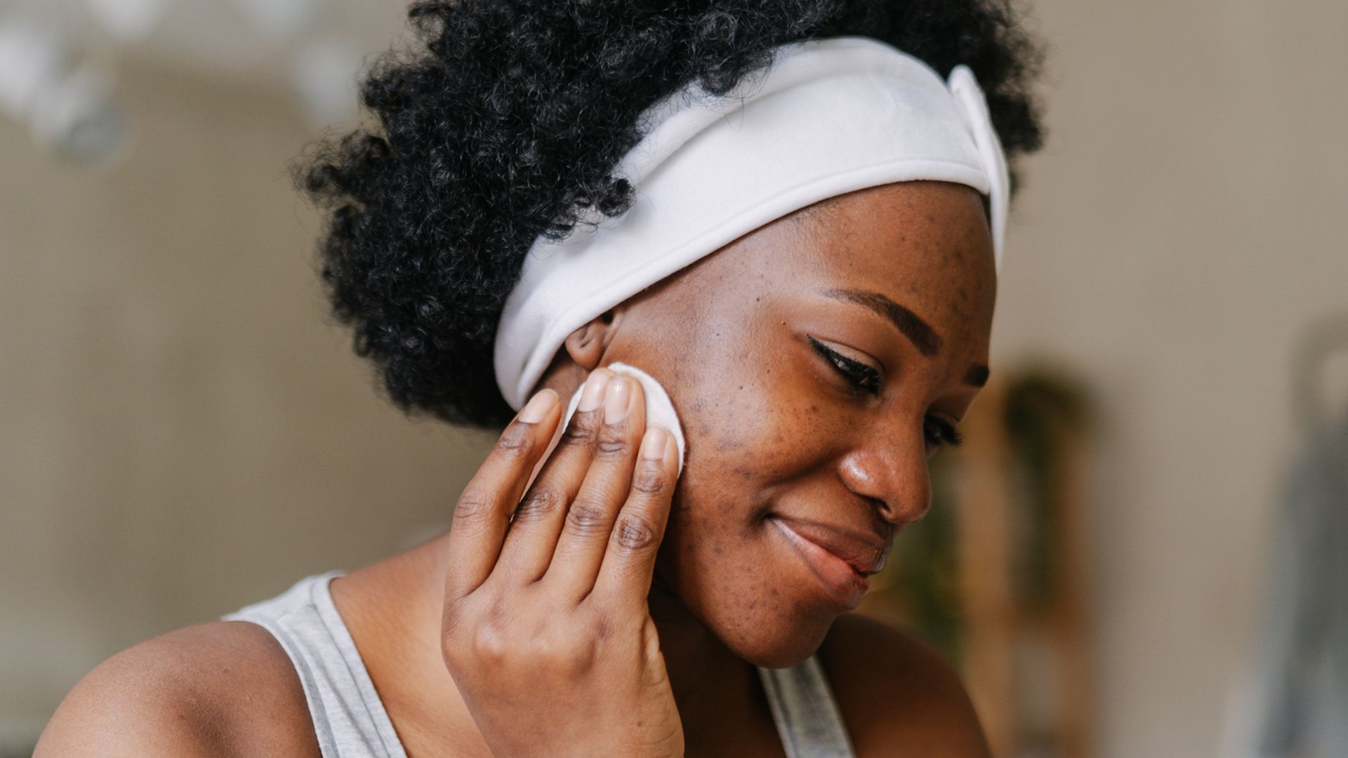 I've tried everything for hormonal acne - could this 3-step skincare routine be the game changer?