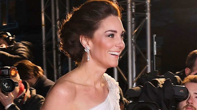 kate middleton white one shoulder dress