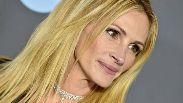 julia roberts straight hair