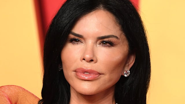 Lauren Sanchez’s plunging red-hot dress for Vanity Fair after party is just incredible - see photos