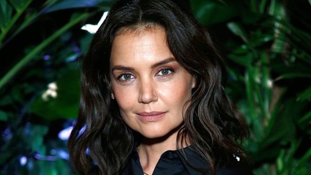 katie holmes sad