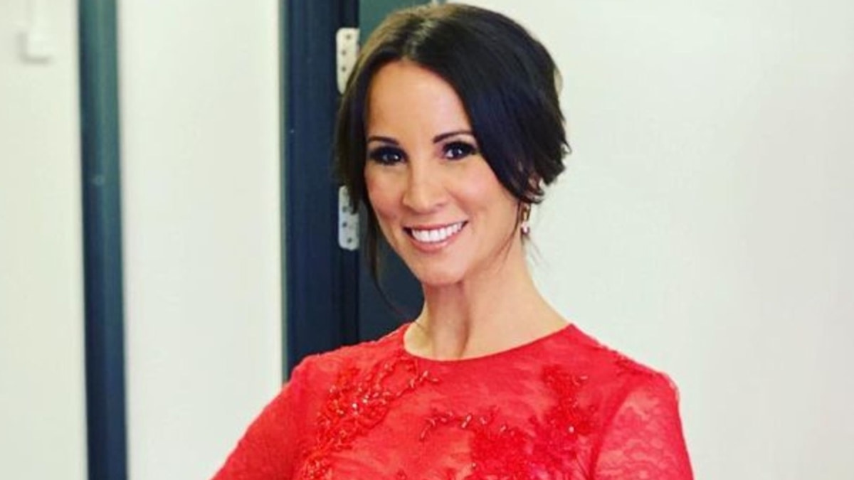 Andrea McLean surprises Loose Women viewers in fitted leather leggings