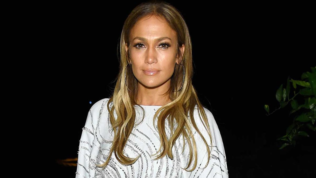 Jennifer Lopez breaks down in tears over emotional news | HELLO!