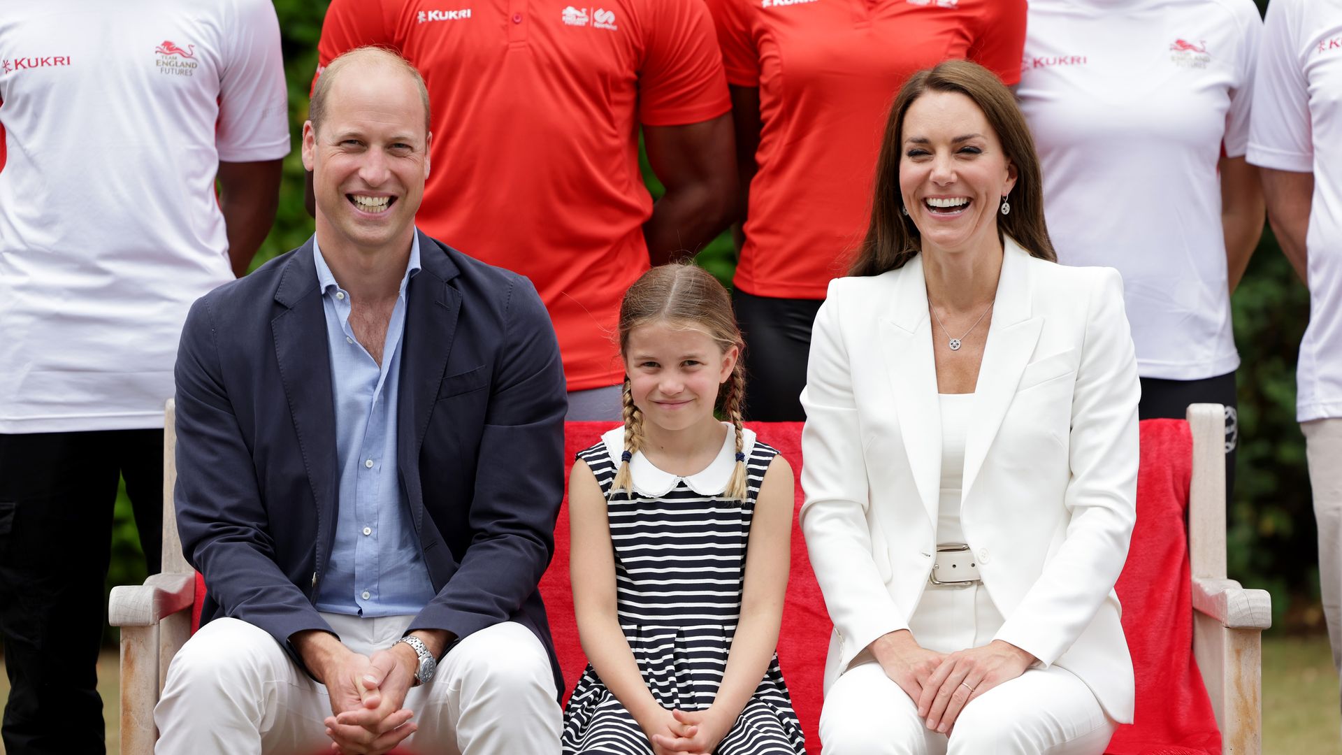 William, Kate and Charlotte smile for group photo at Commonwealth Games 2022