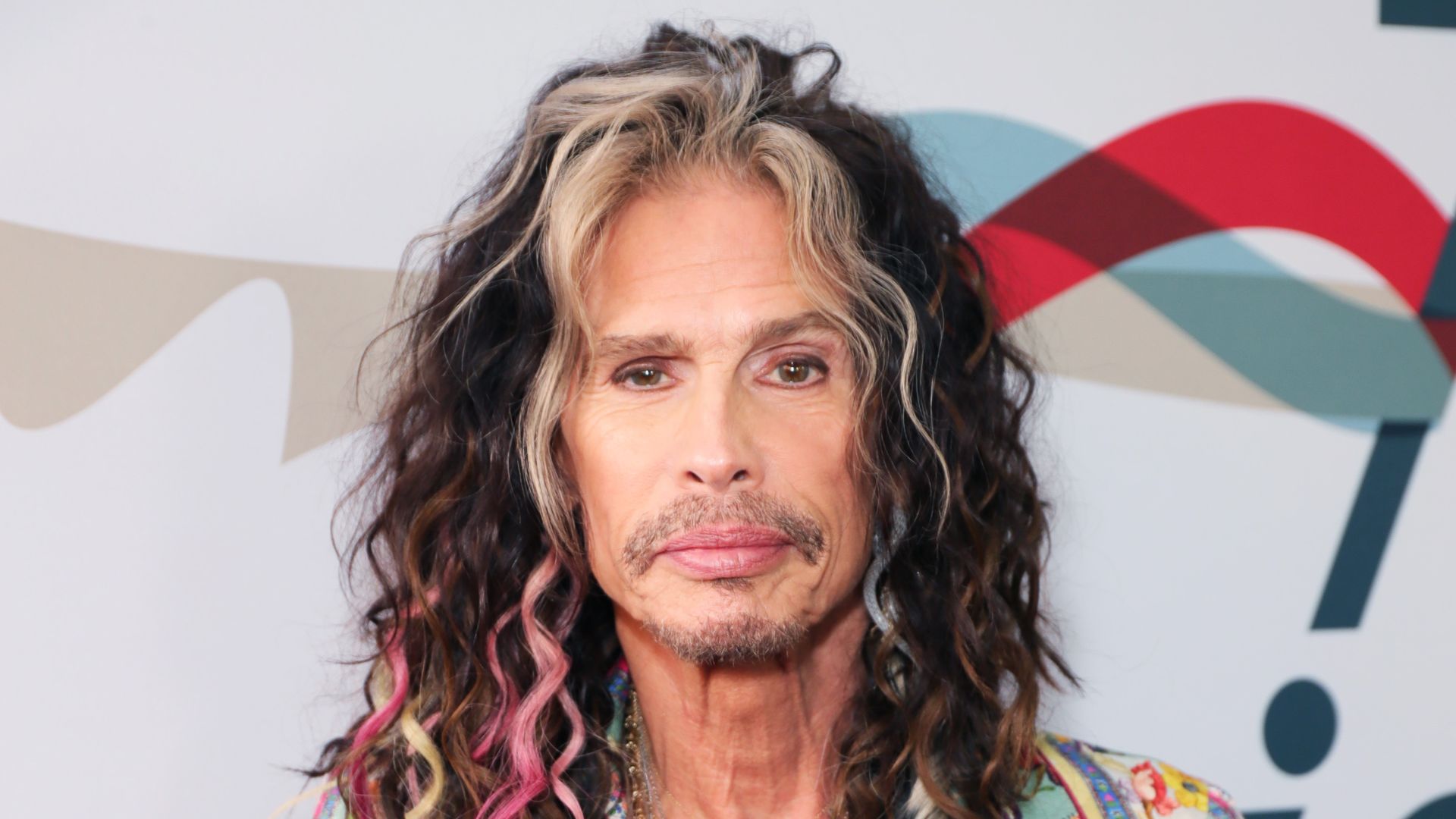 Steven Tyler arrives at Steven Tyler's Third Annual Grammy Awards Viewing Party to benefit Janieâs Fund presented by Live Nation at Raleigh Studios on January 26, 2020 in Los Angeles, California