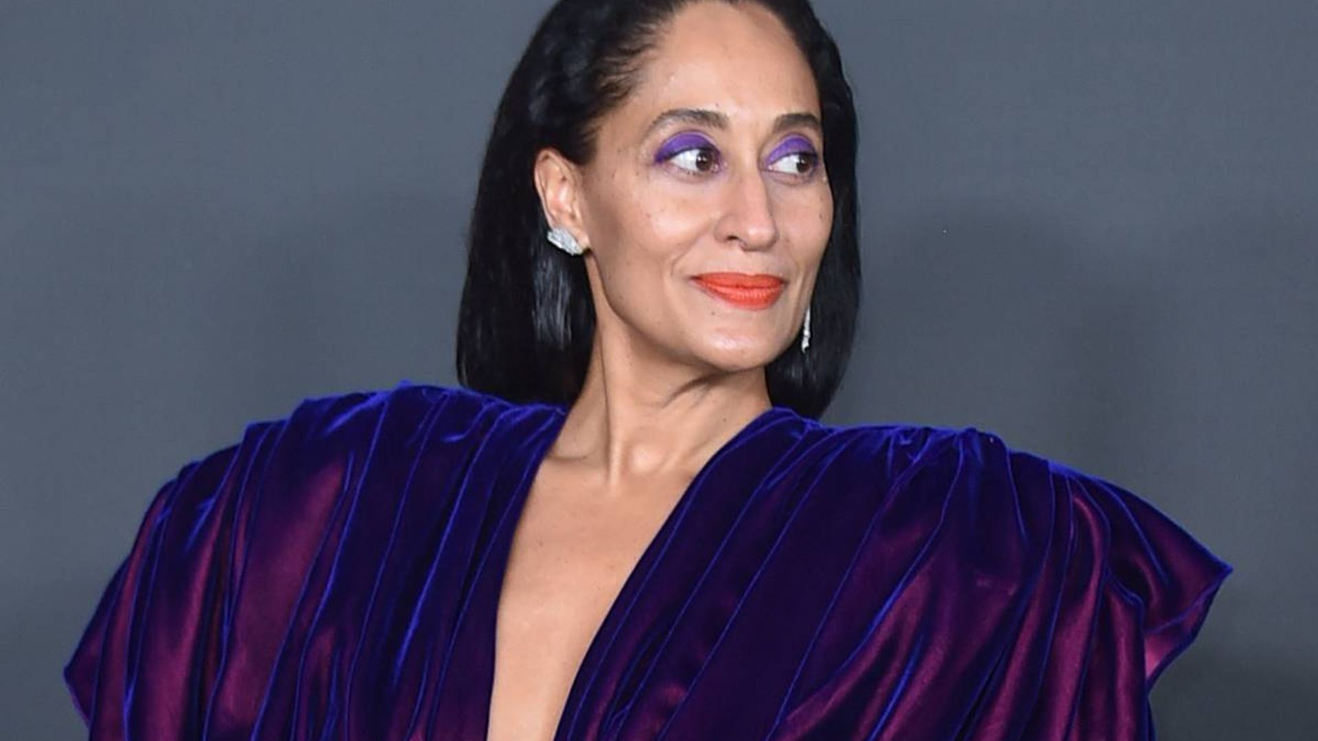 tracee ellis ross bath