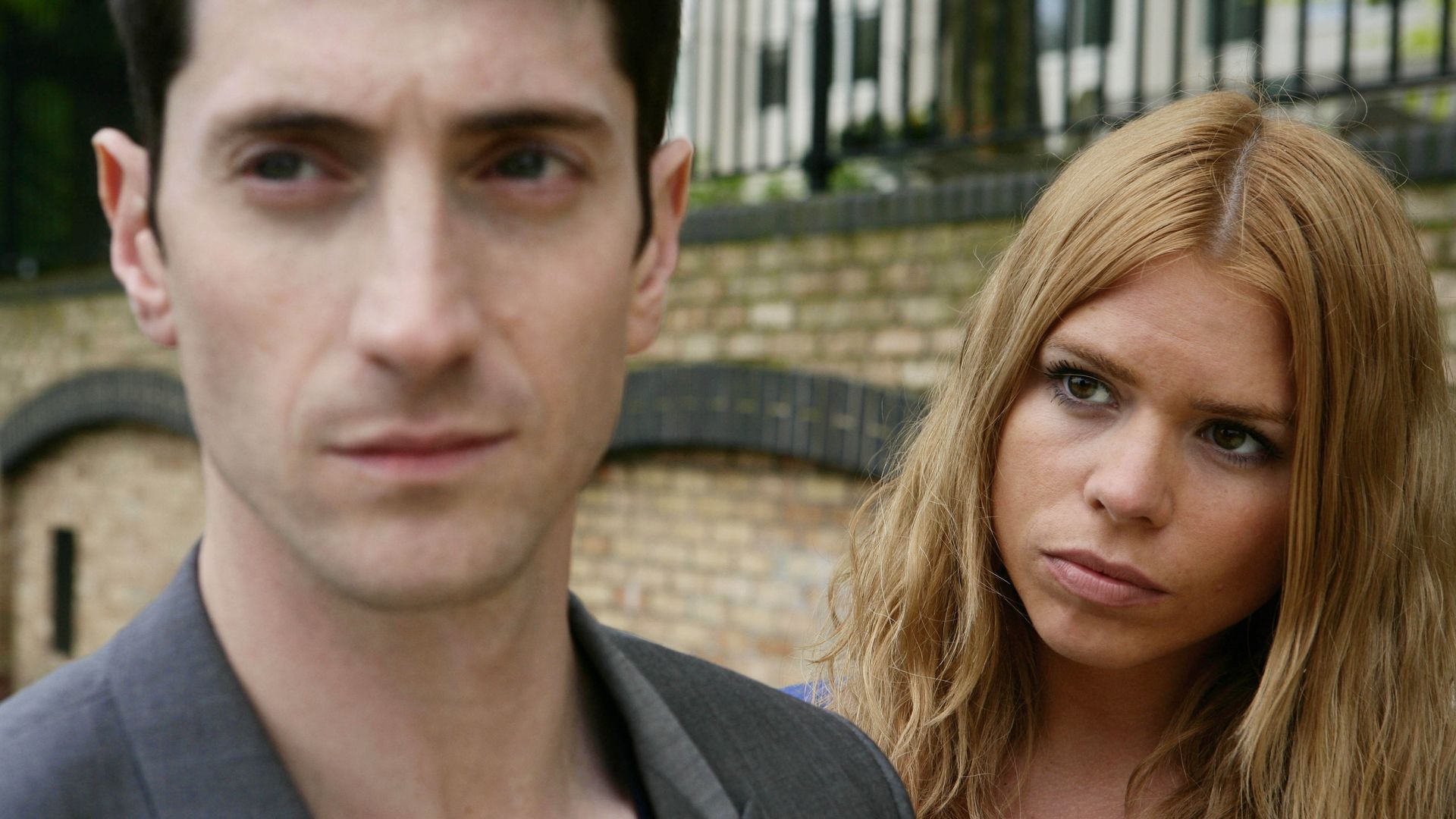 Netflix viewers have weeks left to binge-watch 'steamy' 4-season drama with Downton Abbey star
