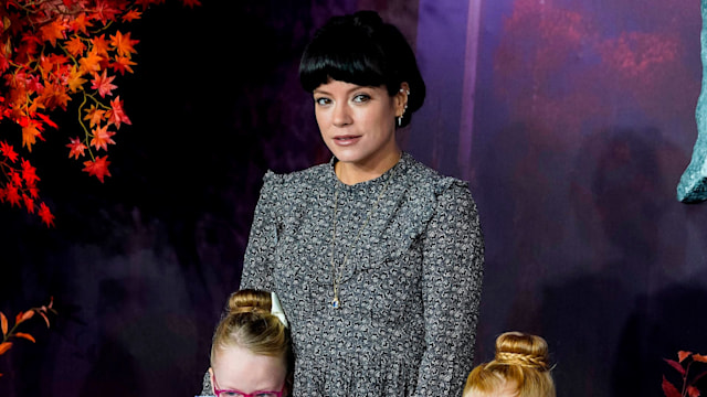 Lily Allen with her daughters dressed as Frozen characters