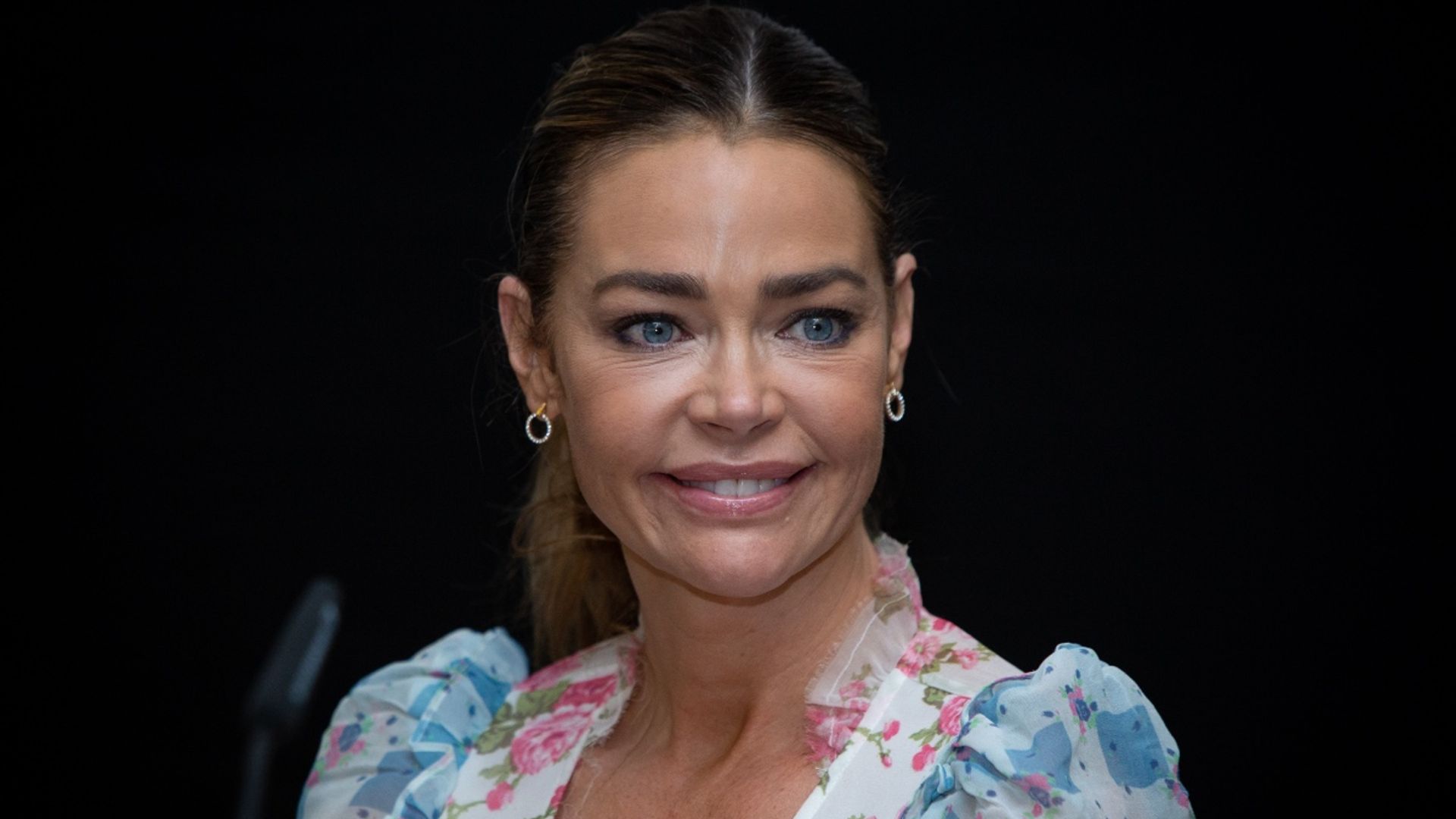 denise richards late mom daughters