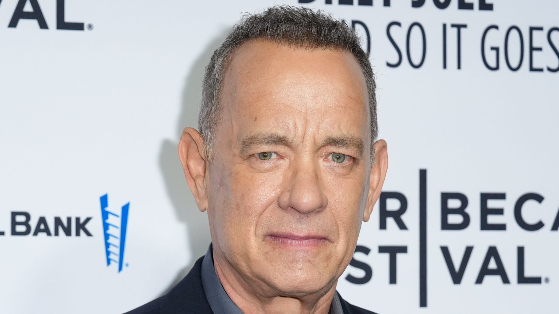 Tom Hanks honors late Apollo 13 astronaut Jim Lovell with emotional tribute