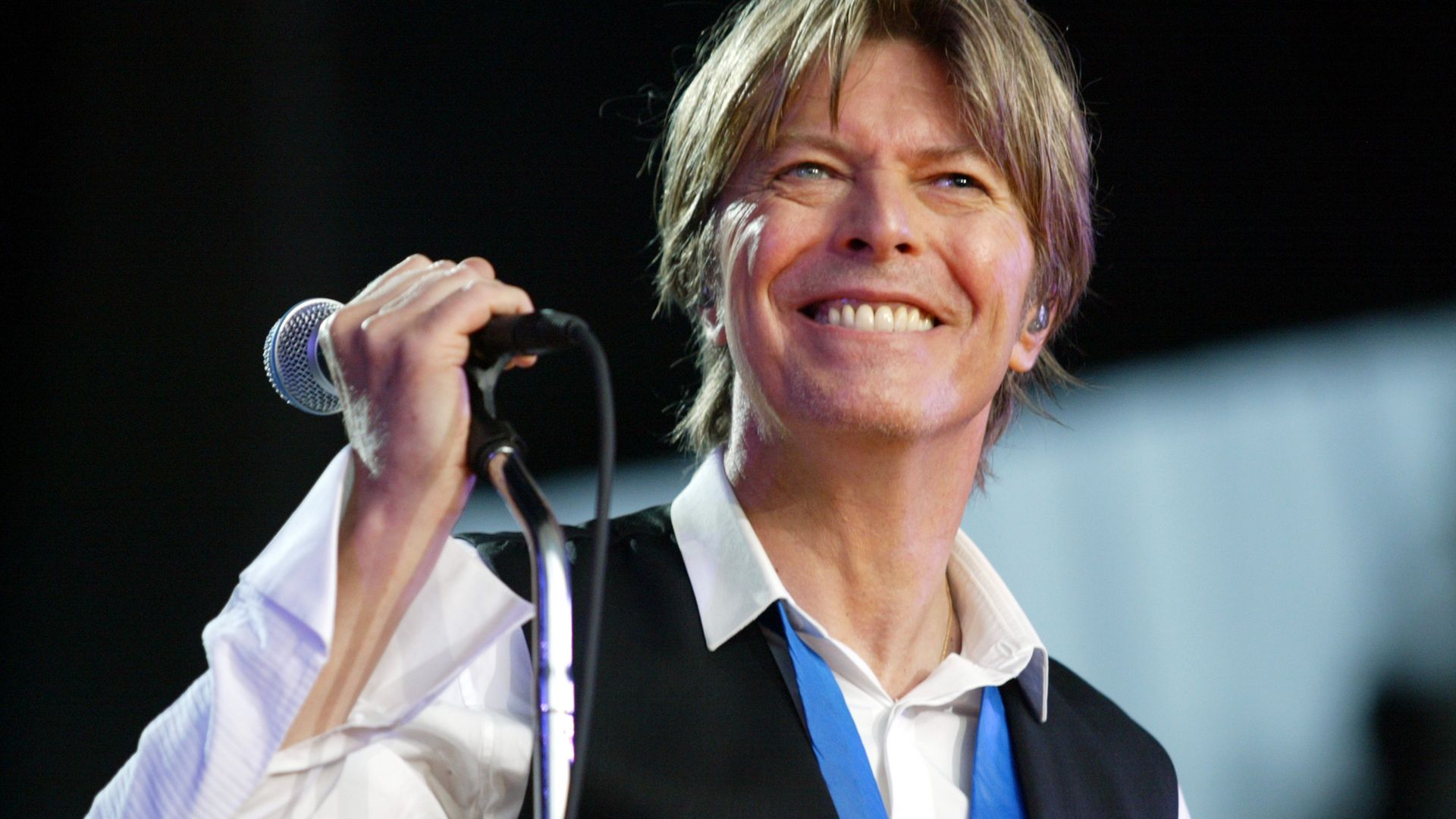David Bowie in Concert during "Area2" Festival in Northern California at Shoreline Amphitheatre in Mountain View, California, United States. (Photo by J. Shearer/WireImage)