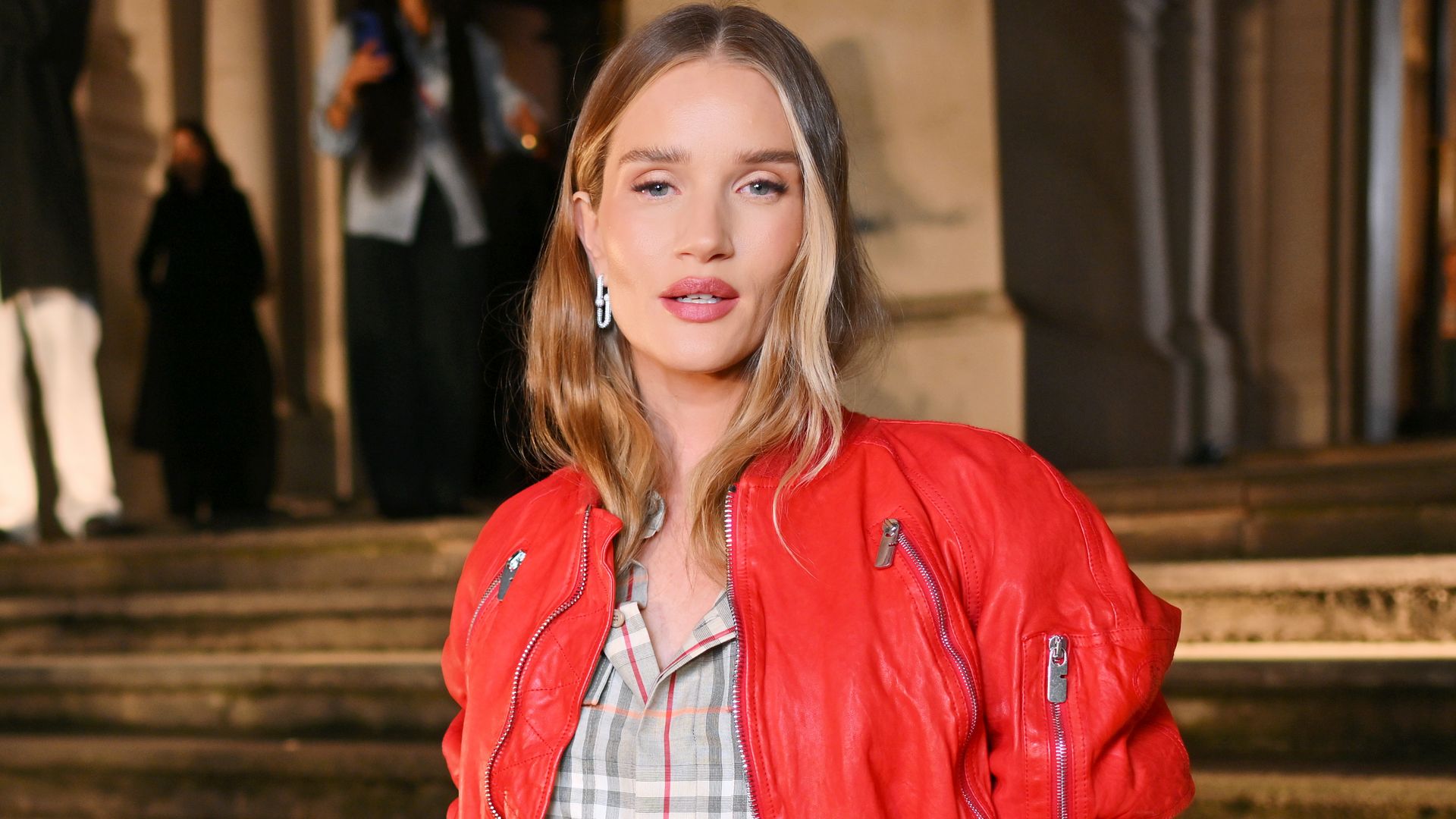 Rosie Huntington-Whiteley attends the Burberry Winter 2025 show during London Fashion Week on February 24, 2025 in London, England. (Photo by Jed Cullen/Dave Benett/Getty Images for Burberry)