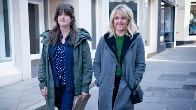 Shetland's DI ToshMcIntosh (ALISON ODONNELL) and DI Ruth Calder (ASHLEY JENSEN)