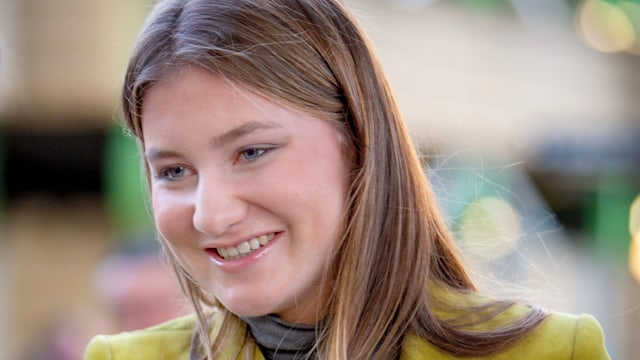 Princess Elisabeth in a green coat