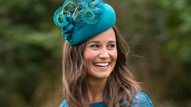 Pippa Middleton in a blue lace dress