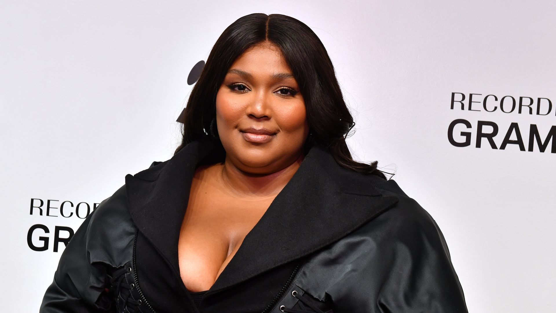 Lizzo displays dramatic weight loss after major body transformation – see before and after