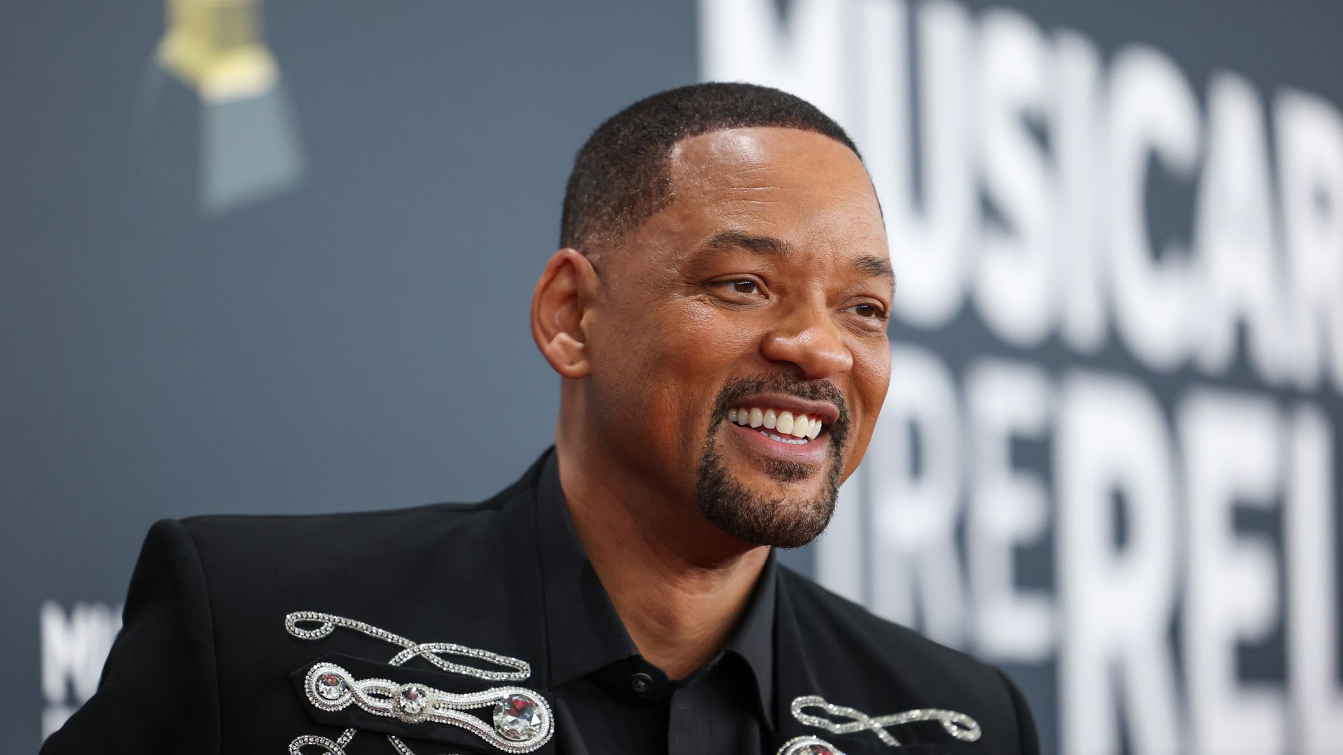 Will Smith’s sizzling moment with singer India Martínez has fans saying the same thing