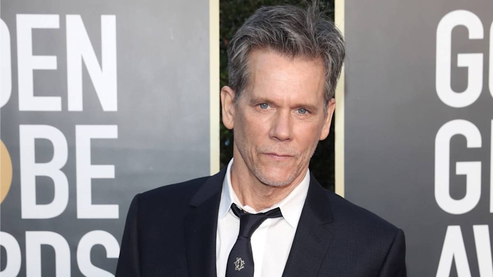 Kevin Bacon has terrifying encounter while out on a walk and fans urge him to be careful | HELLO!