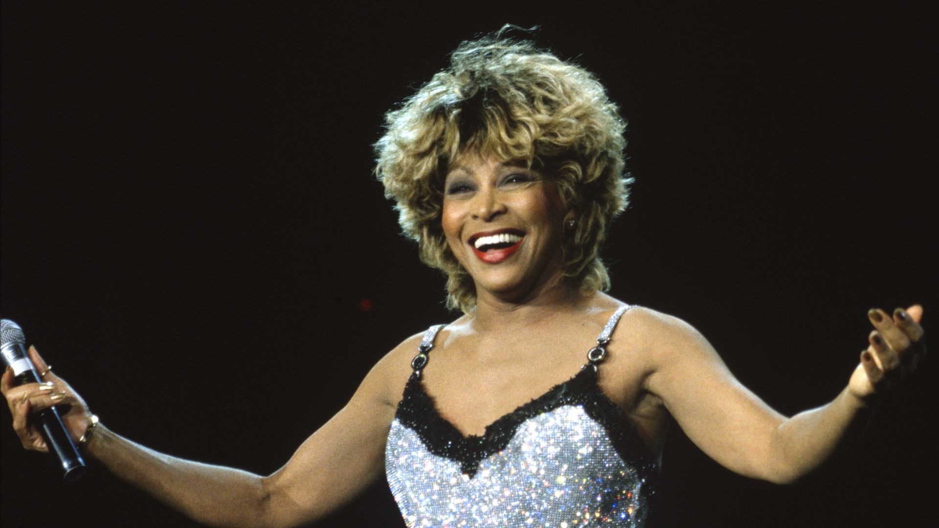Tina Turner performs at Shoreline Amphitheatre on May 23, 1997 in Mountain View California
