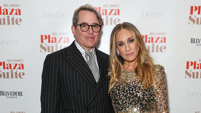 Matthew Broderick and Sarah Jessica Parker posed together ahead of the performance