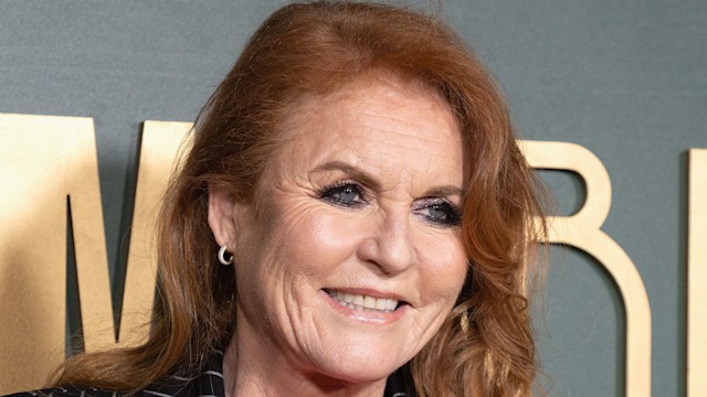 sarah ferguson posing at film premiere