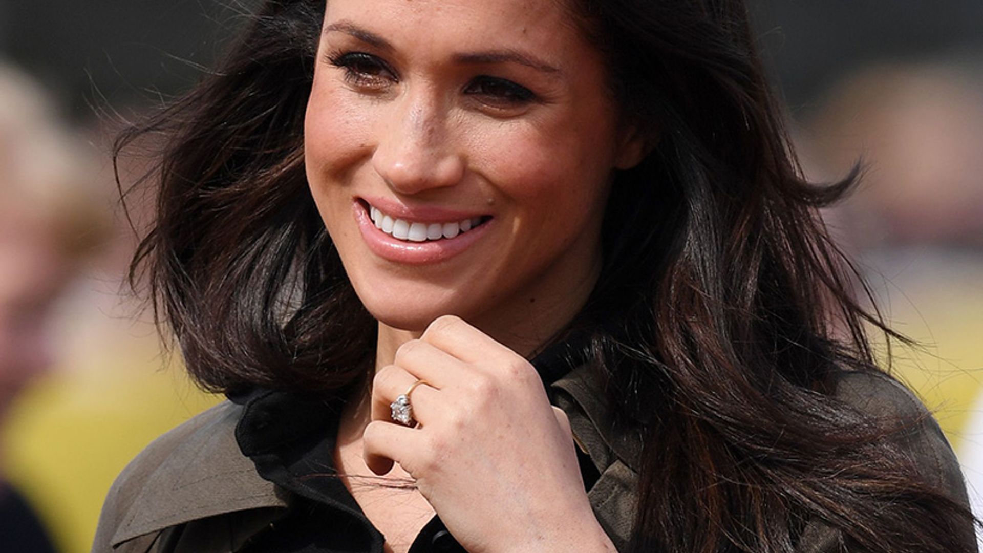 meghan markle bath outfit trench coat
