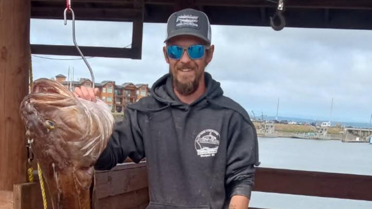 Deadliest Catch star Todd Meadows, 25, dies at sea during filming