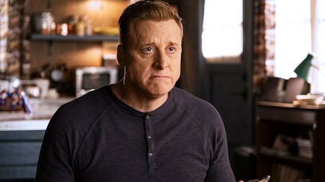 Alan Tudyk as Harry Vanderspeigle in Resident Alien