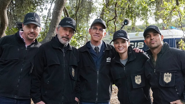 Sean Murray, Gary Cole, Brian Dietzen, Katrina Law, and Wilmer Valderrama filming NCIS