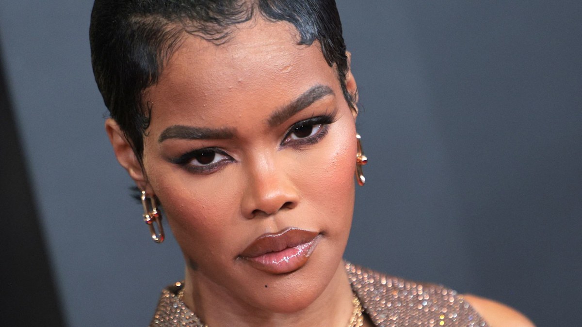 Teyana Taylor reveals 'insane' abs in stunning Grammys dress as fans all say the same thing
