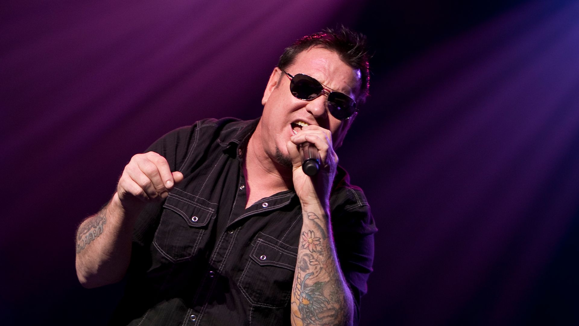 Smash Mouth singer Steve Harwell in hospice for liver failure