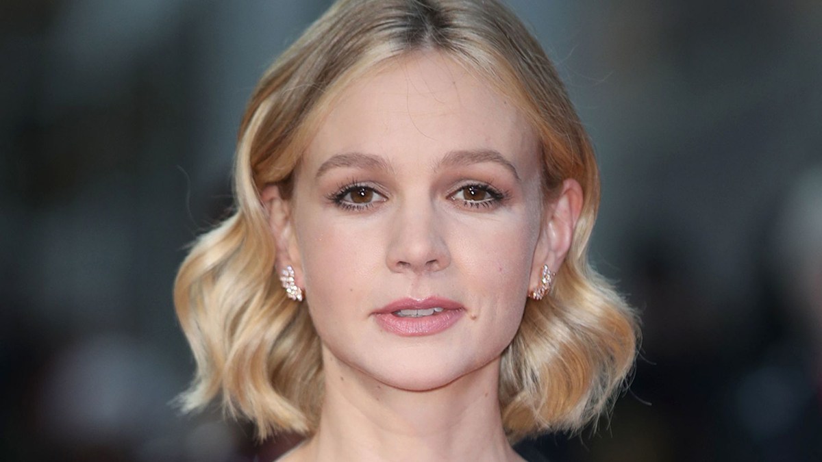 Promising Young Woman star Carey Mulligan pays emotional tribute to ...