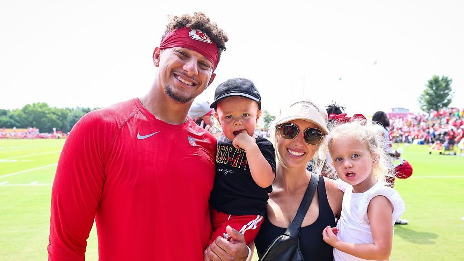 Meet Patrick and Brittany Mahomes' adorable three kids Sterling, Bronze,  and Golden | HELLO!