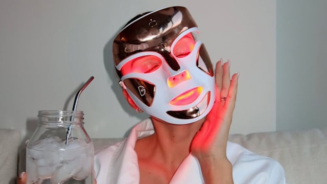 LED light mask