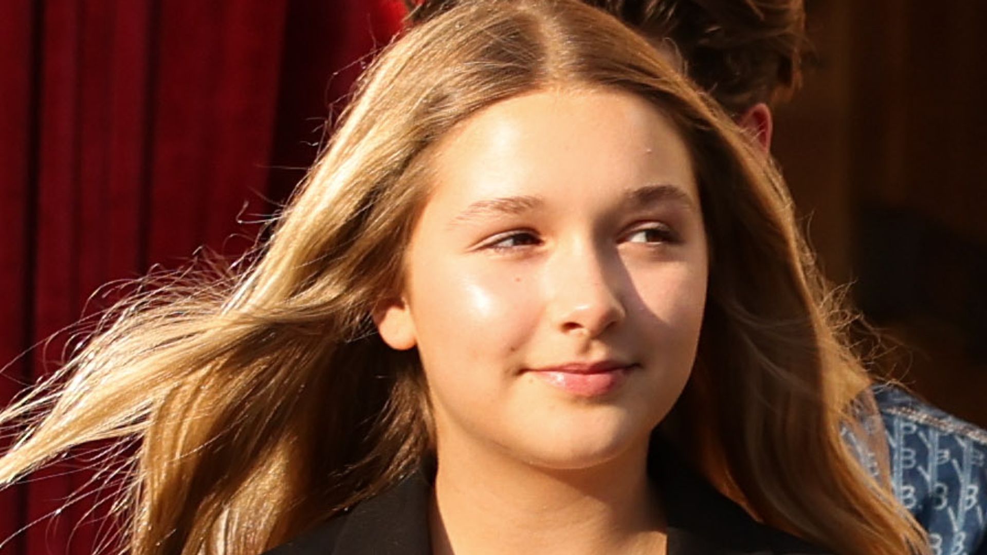 Harper Beckham debuts ultimate Gen Z look as she's dubbed a 'blonde Posh Spice' thumbnail